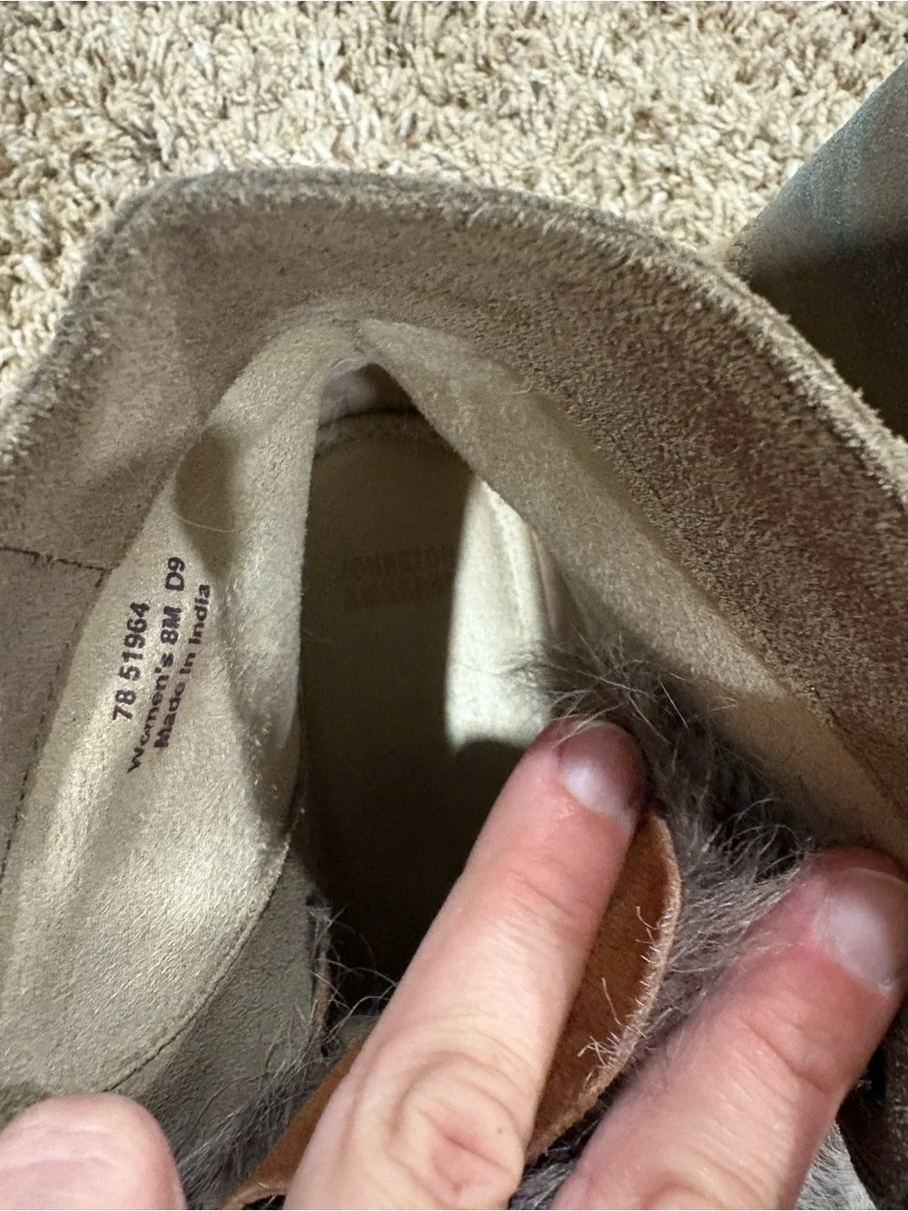 Johnston and Murphy Suede Taupe Fur Lined Boots 8